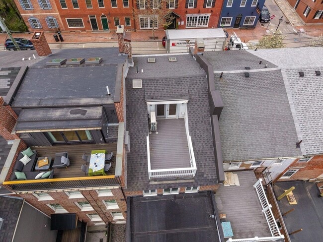 Building Photo - 116 State Street
