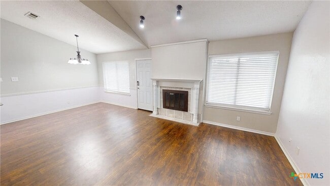 Building Photo - 3318 Paintrock Dr