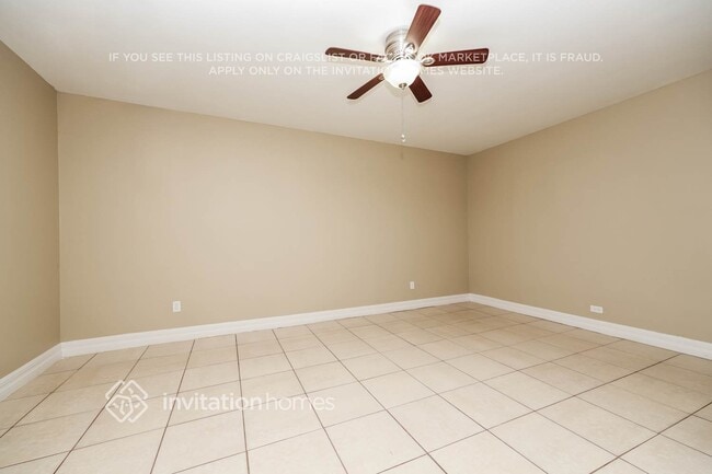 Building Photo - 1004 Highgrove Ct