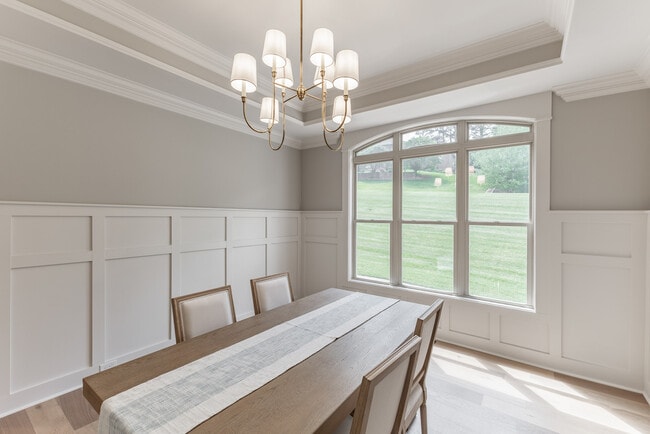 Building Photo - 136 Belle Ridge Dr