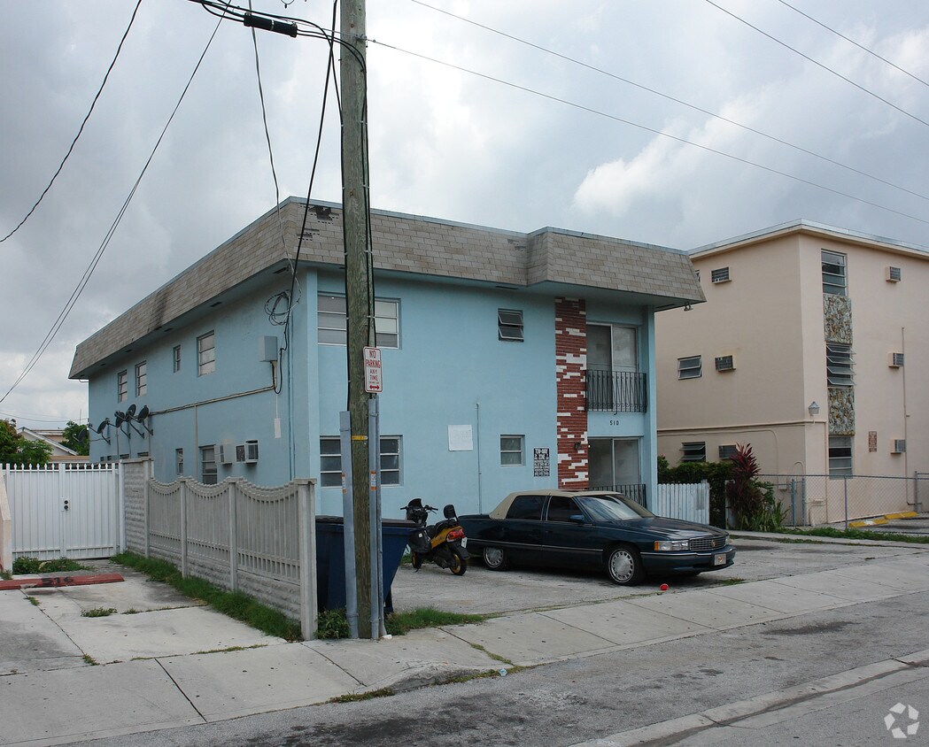 Foto del edificio - 510 SW 7th Ct