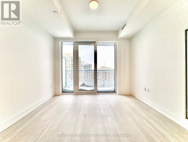 Building Photo - 36 Olive Ave