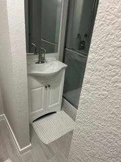 Foto del edificio - 2620 W 24th Terrace