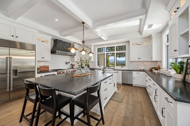 Foto del edificio - 2111 Random Oaks Rd