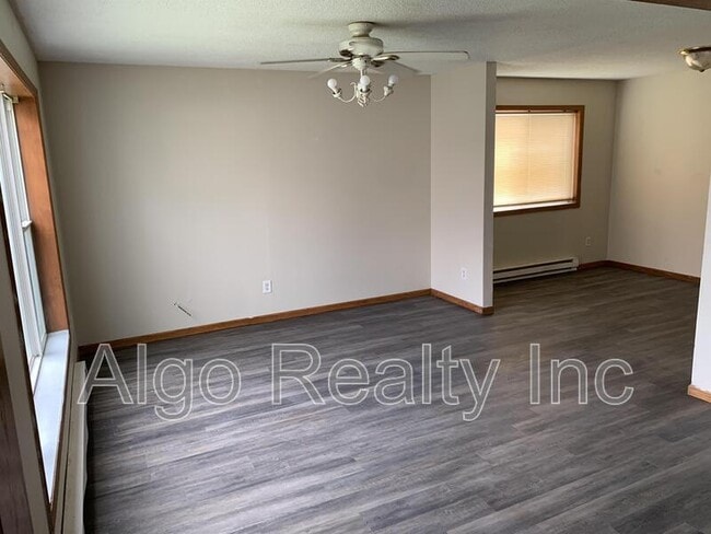 Building Photo - 2101 N Bryant Ave