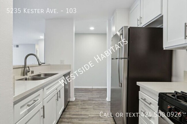 Foto del edificio - 5235 Kester Ave