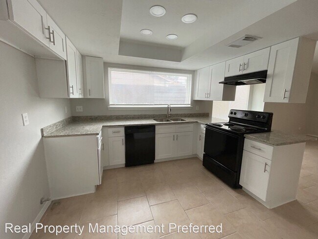 Foto del edificio - 3 br, 2 bath House - 7518 Crisp Wood Ln