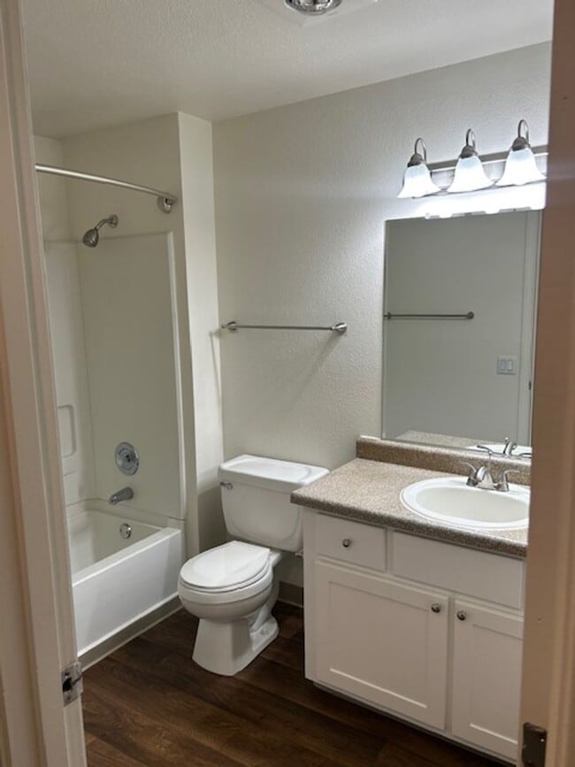 Interior Photo - Berkshire Court Apartments