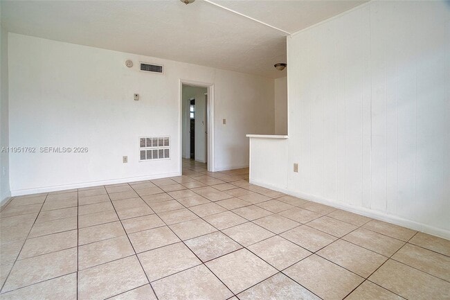 Foto del edificio - 4300 SW 67th Ave