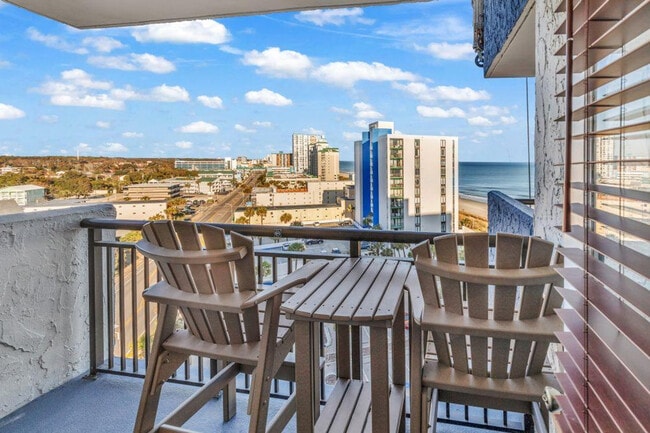 Foto del edificio - 2001 S Ocean Blvd