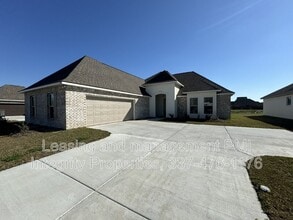 Building Photo - 117 Preston Rose Ln