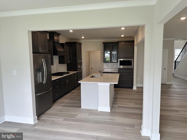 Foto del edificio - 24268 Charleston Ln