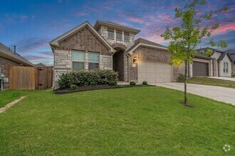 Building Photo - 223 Oleander Loop
