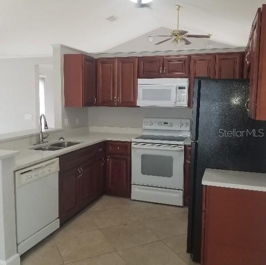 Foto del edificio - 3359 Hillmont Cir