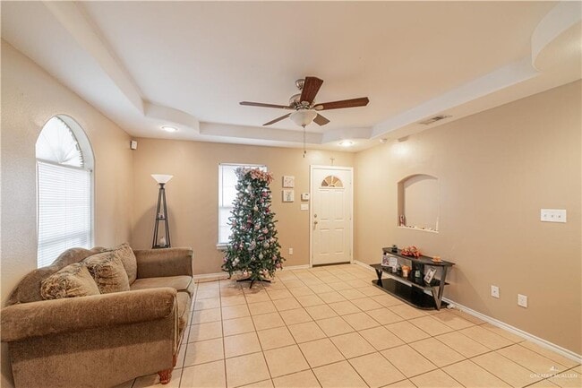 Building Photo - 1614 W Portales Dr