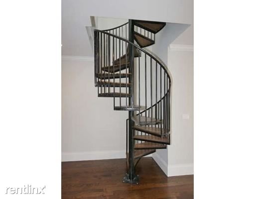 Building Photo - 773 E 4th St