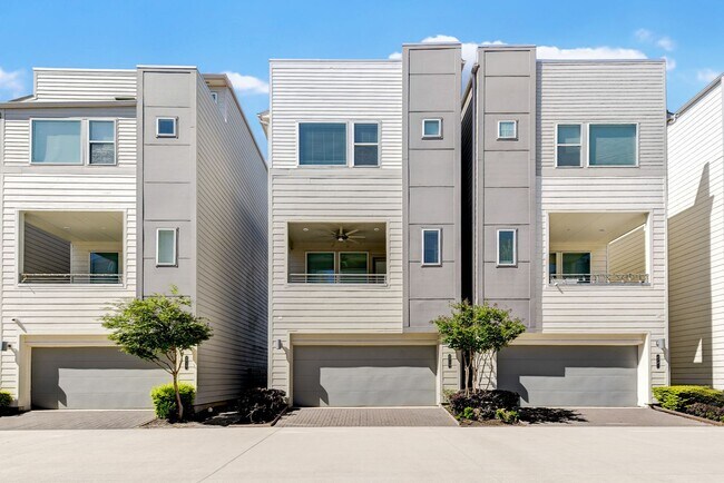 Foto del edificio - Stunning home in gated community of EaDo Edge