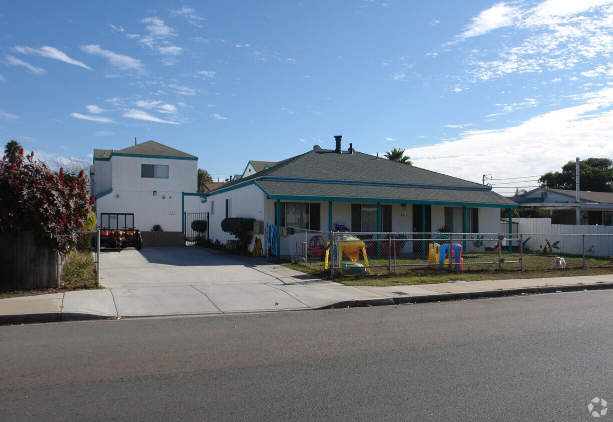 Primary Photo - 565 Florida St