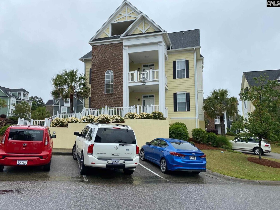 Primary Photo - 121 Waterway Ct