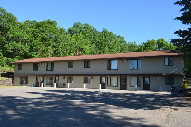 Building Photo - 7995 CR 12 NW