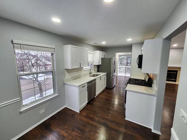 Modern kitchen with all new appliances and quartz countertops - 1236 Churchill Ct