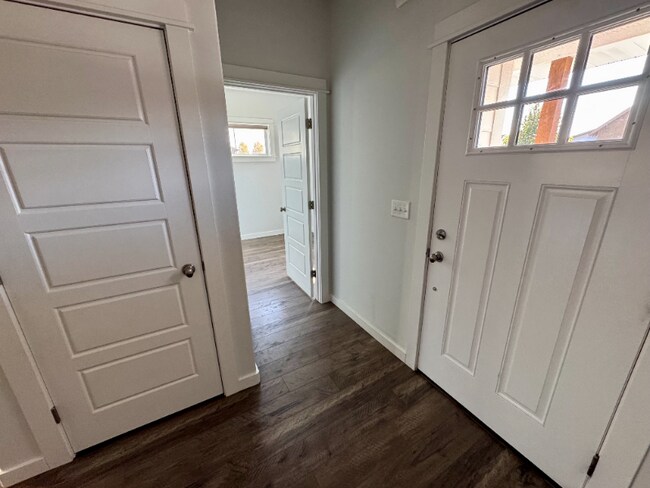 Foto del edificio - 2927 Flurry Ln