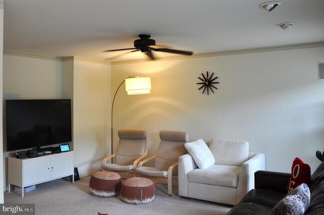 Foto del edificio - 110 Canterbury Ln