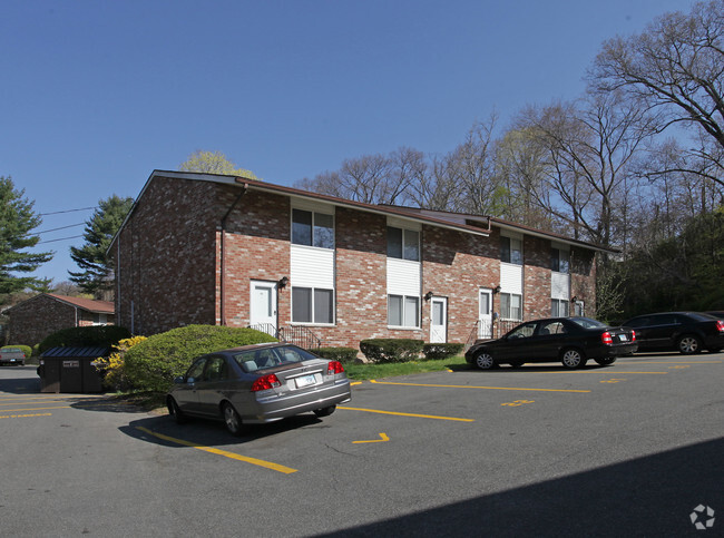 Building Photo - Brookside Gardens Apartments