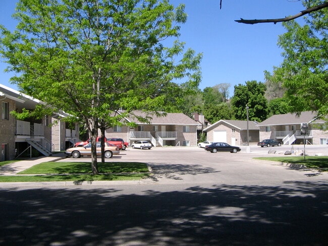 Building Photo - 207 N 600 E