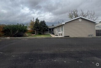 Building Photo - 363 N 800 W