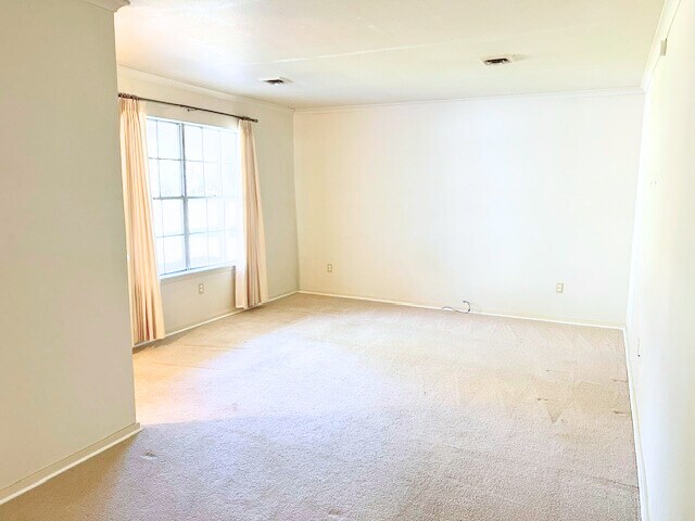 Foto del edificio - 5027 Ashley Dr