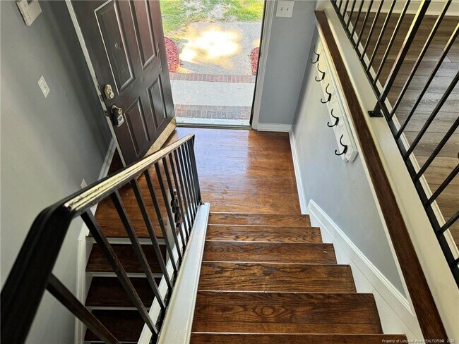 Foto del edificio - 6607 Sherrod Pl