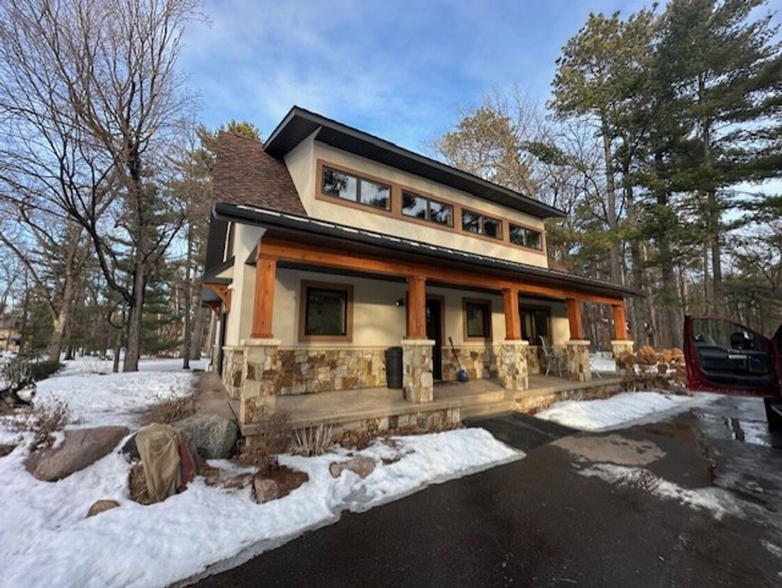 Foto principal - 1 Bedroom Home on Gull Lake! Beautiful Sun...