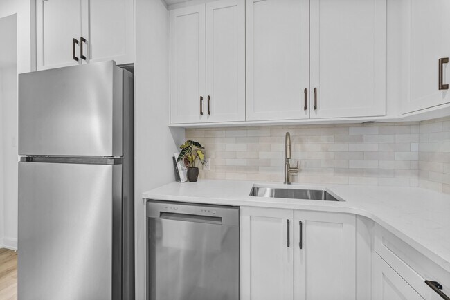 Photo du bâtiment - 887 Somerset St W