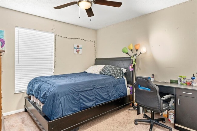 Building Photo - 581 NW Cornell Ave