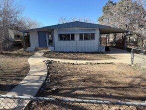 Building Photo - 3110 Cedar Ln