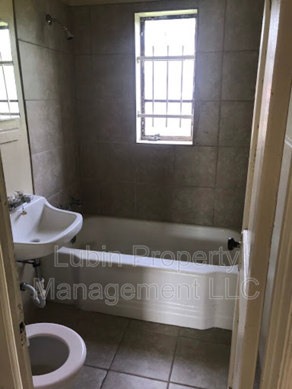Foto del edificio - 845 N Dunlap St