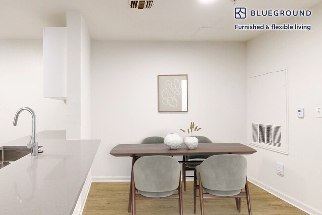 Foto del edificio - 1569 Onyx Dr