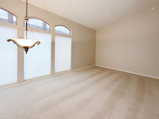 Building Photo - 3 br, 2 bath House - 11645 E. Bella Vista Dr