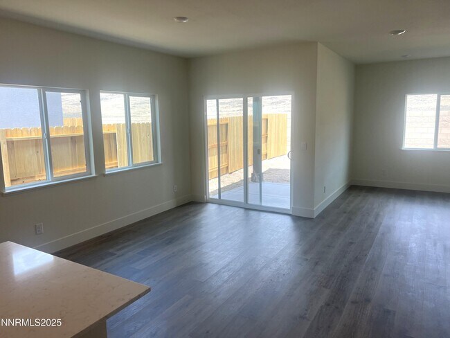 Building Photo - 6182 Lazy Mdw Wy