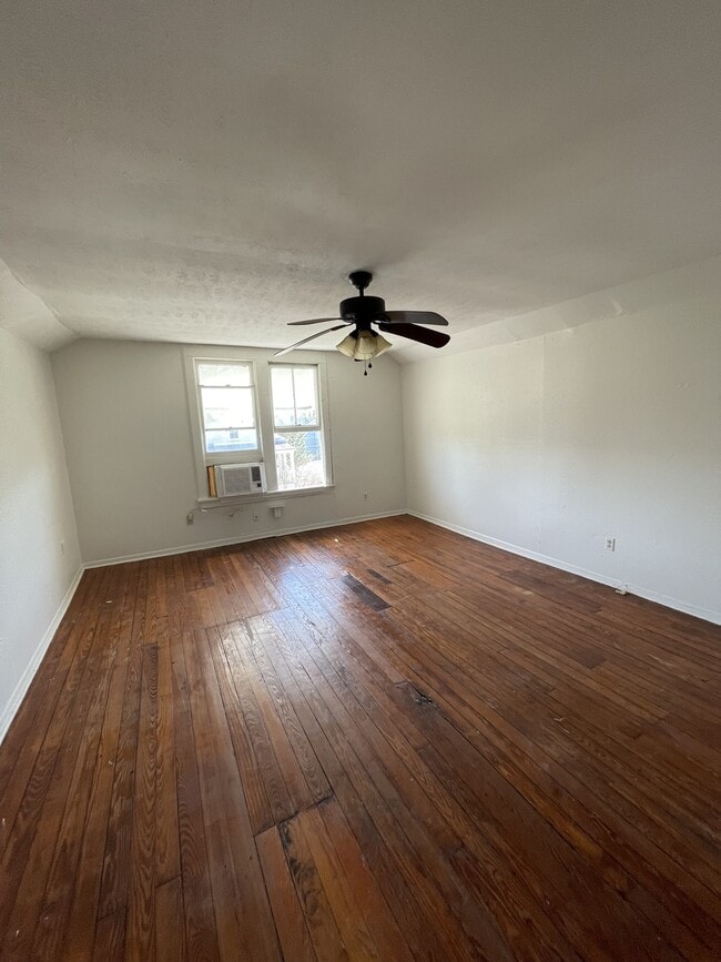 Building Photo - 4219 Perrier St