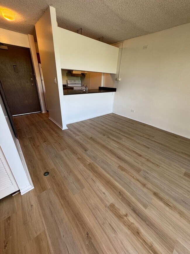 Foto del edificio - The Highlander Condo in Aiea 1/1/1 Unit #503