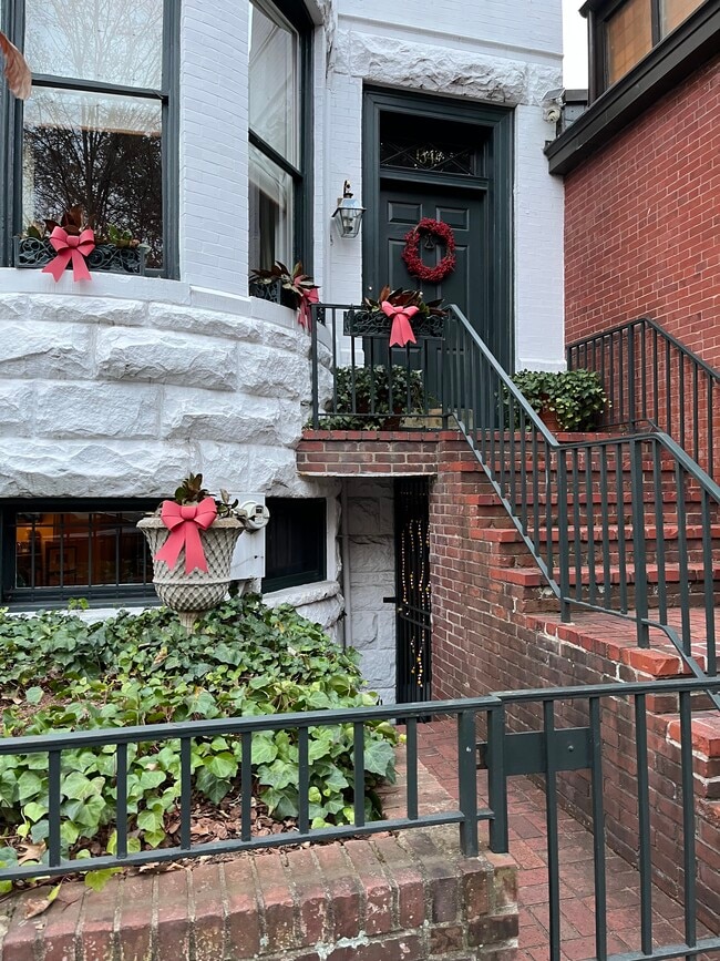 Foto del edificio - 1340 31st St NW