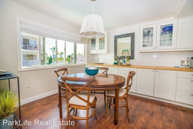Building Photo - 2 br, 2 bath  - 333 Orange Ave #25