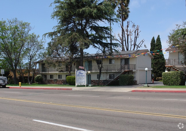 Building Photo - Bay Breeze Apartments