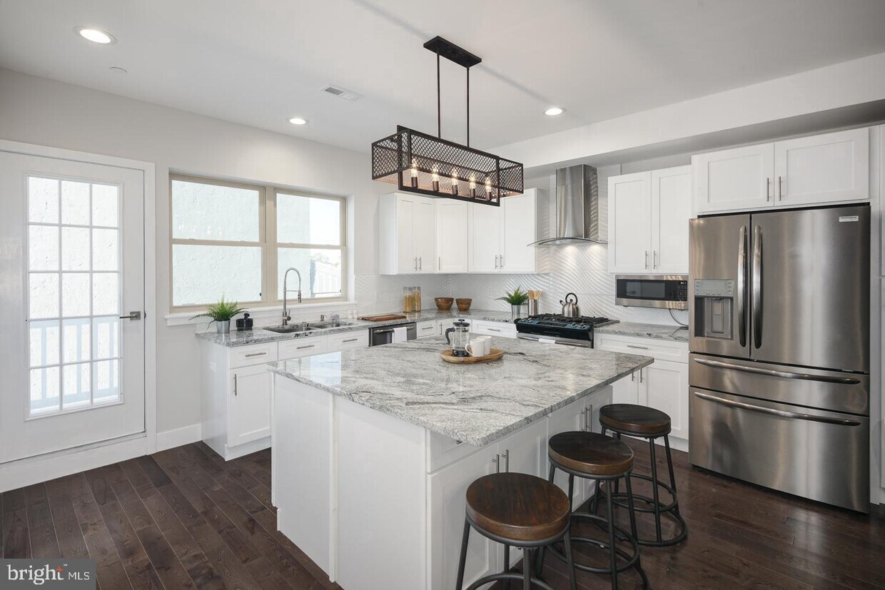 Foto principal - 4764 Pechin St