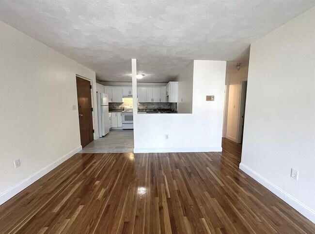 Foto del edificio - 6 McLean Pl