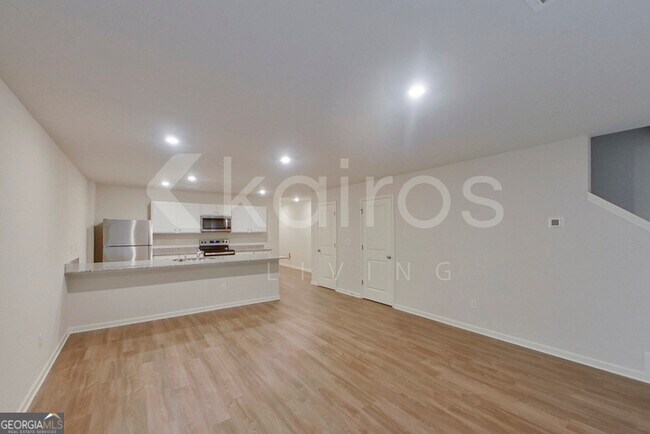 Foto del edificio - 371 Ironwood Ct