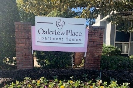 Primary Photo - Oakview Place