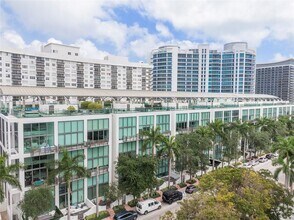 Building Photo - 6000 Collins Ave